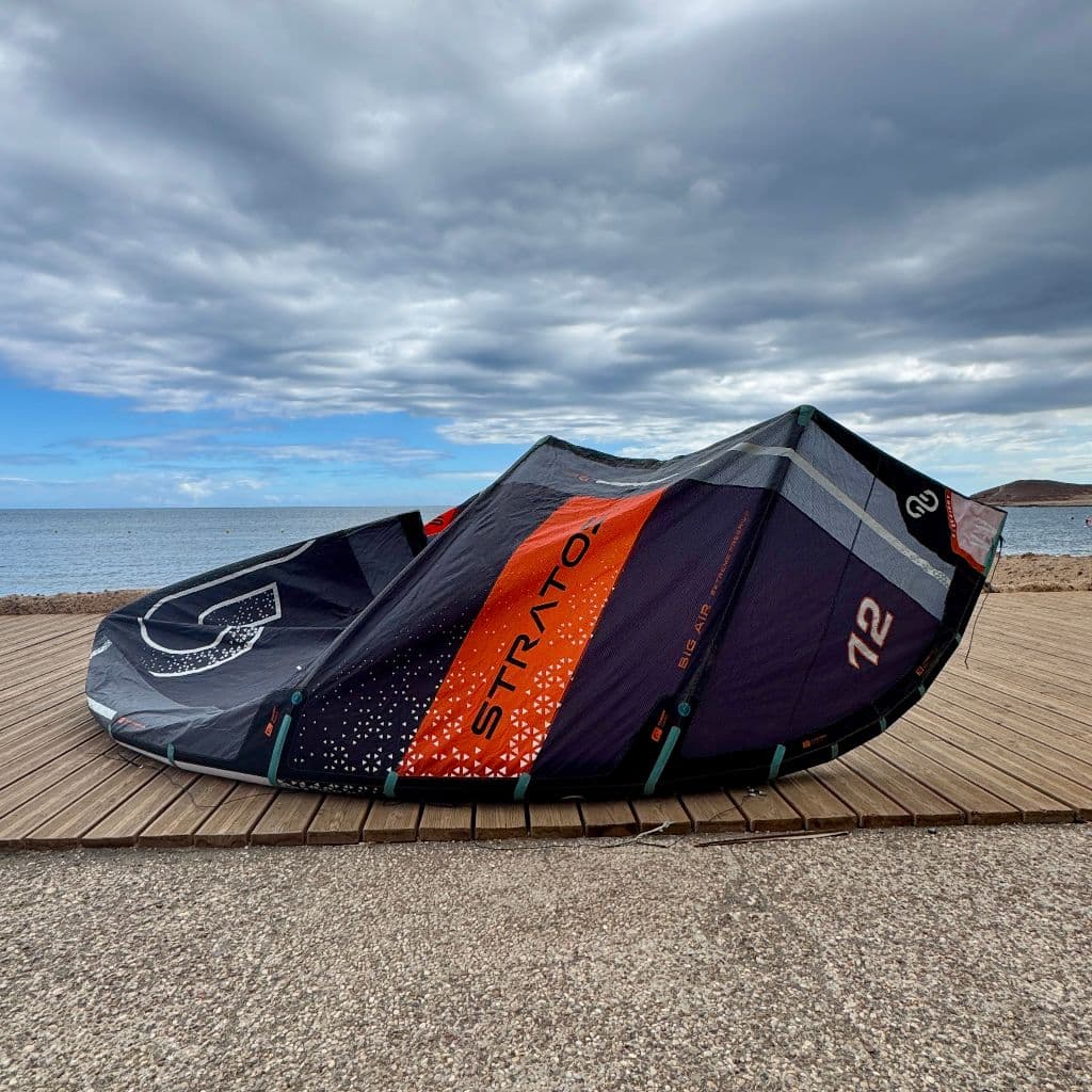 Kite Eleveight Stratos+ 12m